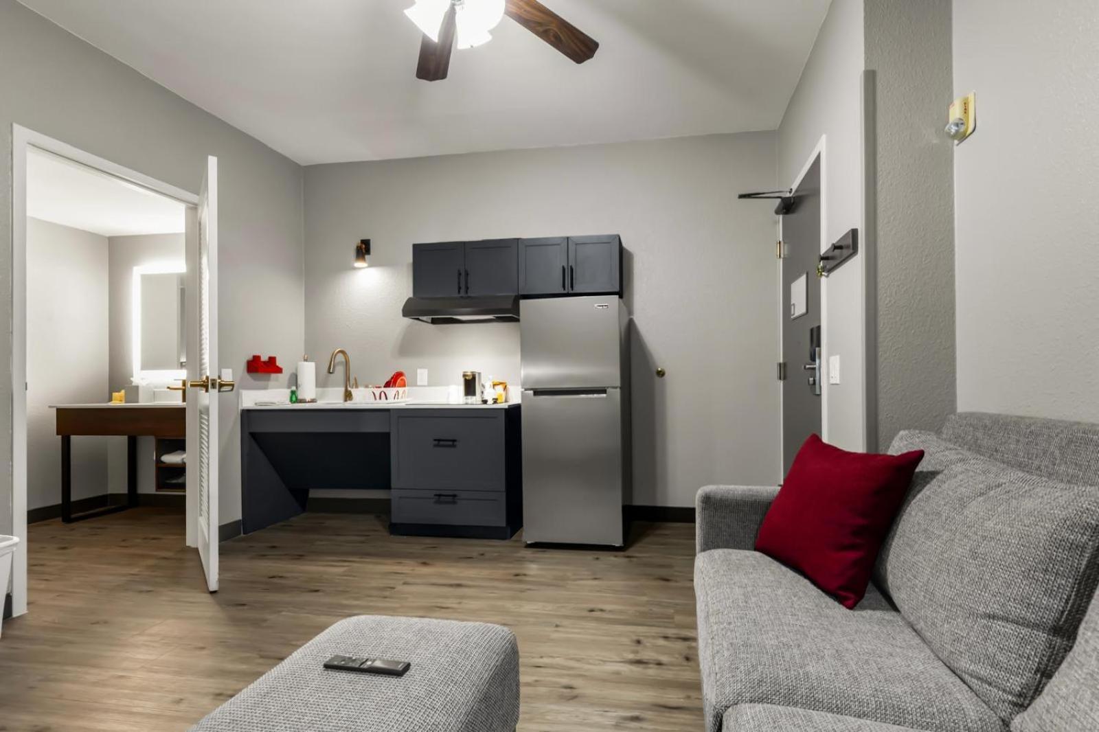 Hawthorn Extended Stay By Wyndham College Station Eksteriør billede