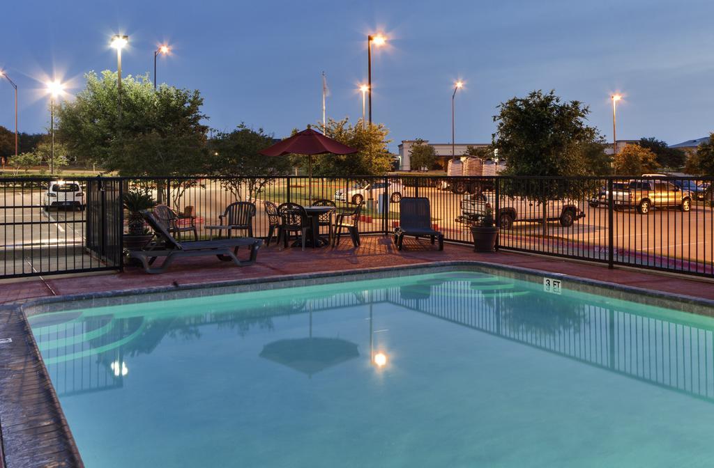 Hawthorn Extended Stay By Wyndham College Station Eksteriør billede